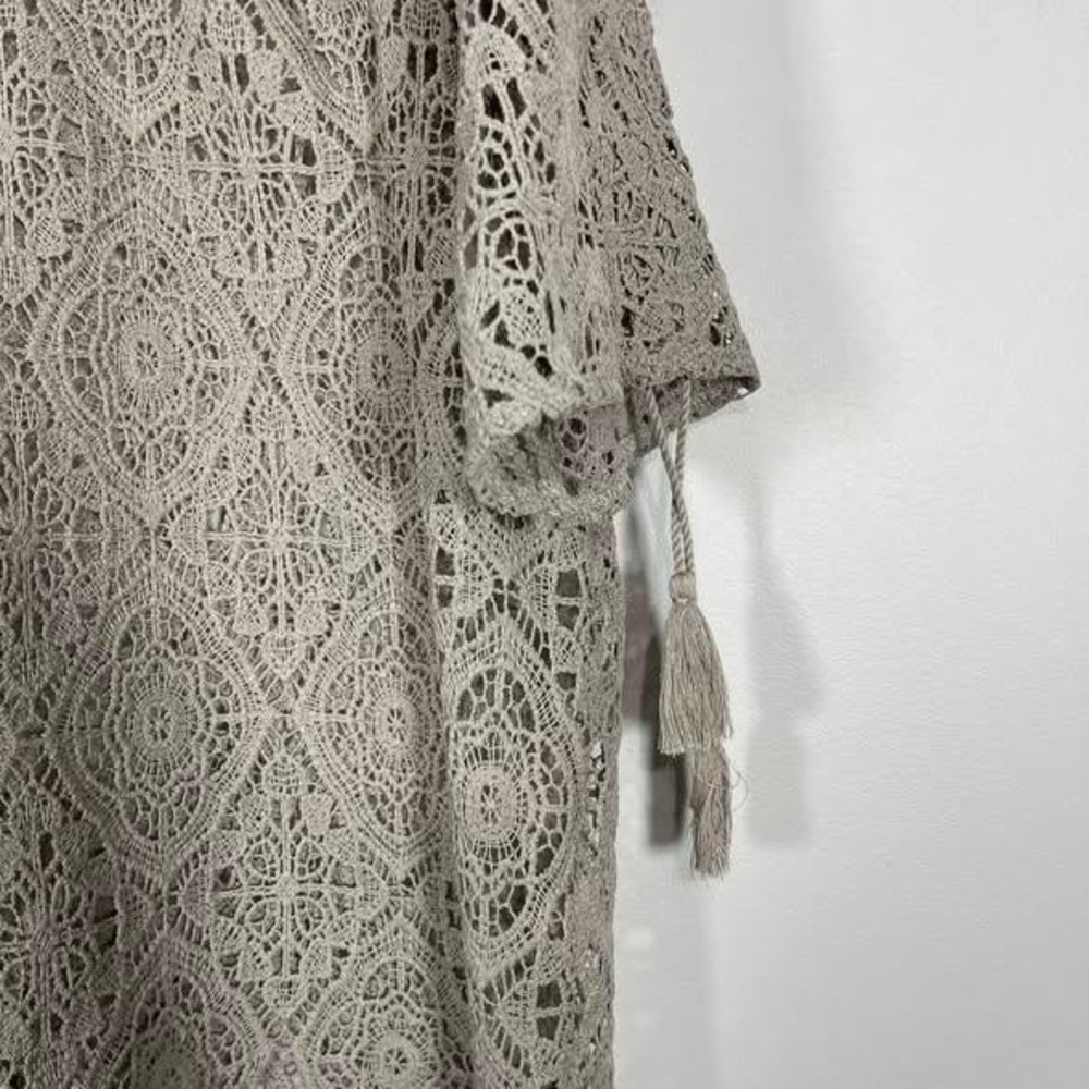 EST 1946 Crochet Lace Blouse Wms Large Gray Tassels Romatic Whimsigoth Boho Top - Picture 3 of 7
